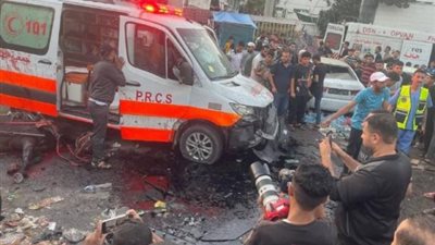 عاجل| الدفاع المدني: الاحتلال يستهدف الطواقم الطبية أثناء انقاذ ضحايا قصف مجمع الشفاء بغزة