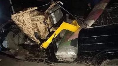مصرع شخصين إثر تصادم سيارة نقل و