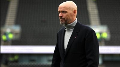 تين هاج يتحدث عن علاقته مع لاعبي مانشستر يونايتد