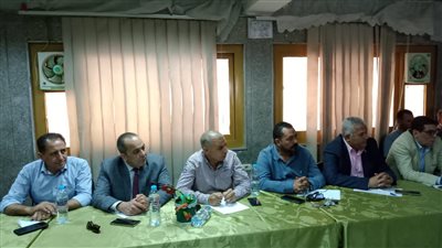 وكيل تعليم الغربية يعقد اجتماعًا لمتابعة العملية التعليمية (صور)