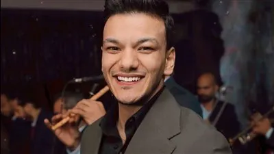 بسبب «كنت فاكرك».. حودة بندق يتصدر التريند 