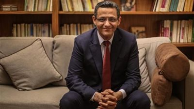 نقيب الصحفيين المصريين يوجّه دعوة لرسالة عالمية من معبر رفح تطالب بوقف الحرب وإيصال المساعدات لغزة 