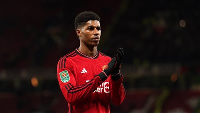 راشفورد لمشجع مانشستر يونايتد: توقف عن نشر الشائعات الخبيثة