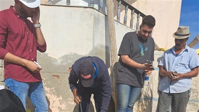 طلاب هندسة المنصورة الجديدة في زيارة ميدانية لأحد المواقع الهندسية بمدينة جمصة