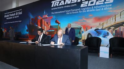 النقل: مذكرة تفاهم لتوظيف 1500 عامل مصري على سفن شركة كولومبيا القبرصية