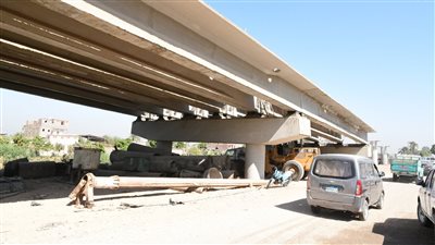 بنسبة تنفيذ 67٪.. محافظ قنا يتفقد الأعمال الإنشائية بكوبري أبوشوشة العلوي