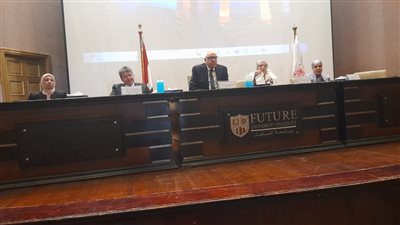 رئيس جهاز تنظيم وإدارة المخلفات يشارك فى مهرجان خدمة المجتمع للطلاب بجامعة المستقبل