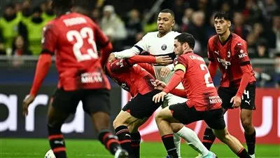 قمة تقطع الأنفاس.. ميلان يعود من بعيد وينتصر على باريس سان جيرمان في دوري أبطال أوروبا