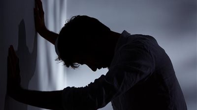 تعرف على الاكتئاب وأعراضه