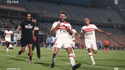 أصدقاء الأمس منافسي اليوم.. 4 لقطات جسدت المثل في مباراتي الأهلي في الدوري والزمالك في الكأس