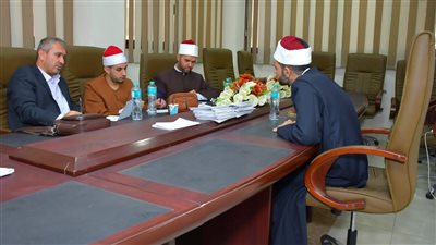 اختبار 96 حافظا للتأهل إلى مسابقة بورسعيد الدولية لحفظ القرآن الكريم والابتهال الديني (صور)