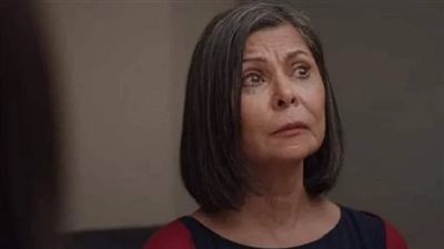 بحضور النجوم.. الصور الأولى من عزاء والدة سلوى محمد علي