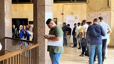 توافد خريجي جامعتي القاهرة والمنوفية لسحب ملف وظيفة مندوب مساعد