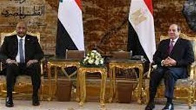 عاجل| السيسي يلتقي في الرياض مع رئيس مجلس السيادة السوداني