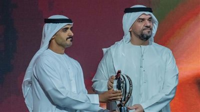 منح حسين الجسمي لقب 