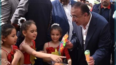 100 يوم صحة.. محافظ الإسكندرية يطلق قافلة كلية بشمال المتراس 