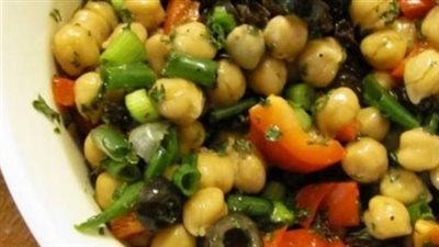 سلطة الحمص وطريقة تحضيرها 