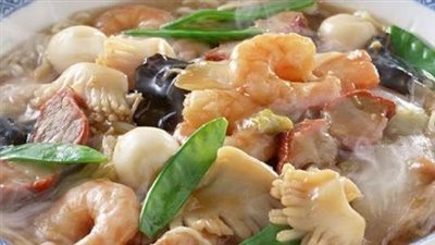 شهية ولذيذة.. طريقة عمل شوربة فواكة البحر