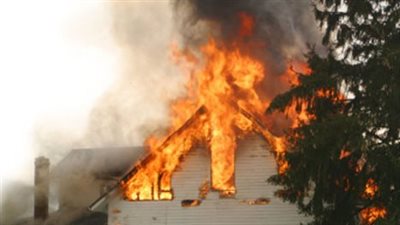 ماس كهربائي.. نشوب حريق دون إصابات داخل شقة في إمبابة