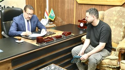 محافظ المنوفية يفحص شكاوى عدد من المواطنين ويوجه أملاك الدولة والتفتيش والمتابعة باتخاذ اللازم