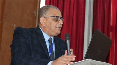 مناقشة دور الصناعة في دعم البحث العلمي بالجلسة الحوارية الثانية لملتقى جامعة المنوفية