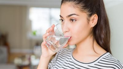 فوائد شرب الماء للجسم والكميات المطلوبة