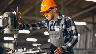 هناء الهلايلي تشرح جهود الدولة في دعم قطاع المشروعات الصغيرة