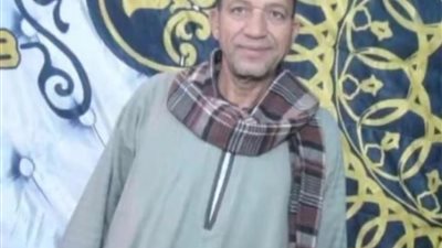 الدكتور مصطفى ثابت يتقدم بالعزاء لأسرة الأستاذ محمد ممدوح في وفاة والد زوجته