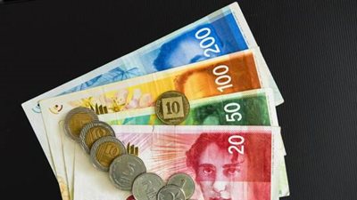 بنوك إسرائيلية تحد من التعاملات مع حسابات الروس.. ما القصة؟