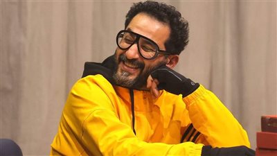 تعرض للتنمر في صغره ودخوله للتمثيل كان صدفة.. أبرز تصريحات أحمد حلمي في برنامج 