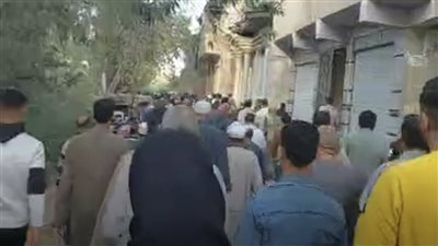 لخلاف على لهو الاطفال.. جنازة شعبية لفلاح لقي مصرعه علي يد جاره في الدقهلية 