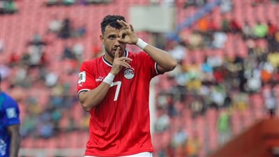نجم الأهلي السابق يكشف أفضلية تريزيجيه على مرموش مع منتخب مصر