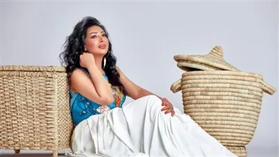 شاهيناز تطرح أغنيتها الجديدة 