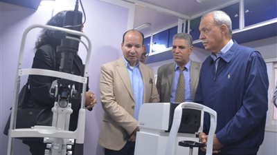 محافظ القليوبية يدشن القافلة الطبية المتحركة لمؤسسة راعي مصر للتنمية 