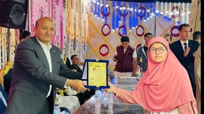 تكريم 1050 طالبا من حفظة القرآن الكريم بقرية زاوية دهشور في الجيزة (صور)