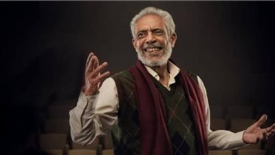 نجلاء بدر تطالب من الجمهور الدعاء للفنان نبيل الحلفاوي