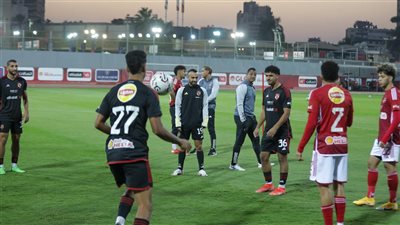 الأهلي يواصل استعداداته لـ 