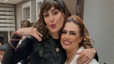 سيمون تروج لمسلسلها 