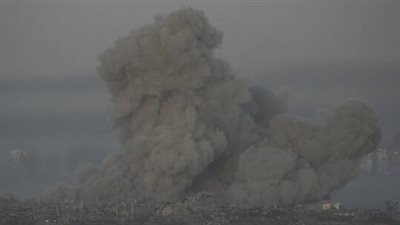 مع بدء الهدنة المؤقتة.. جيش الاحتلال يعلن شمال غزة منطقة حرب خطيرة يمنع التجول فيها 