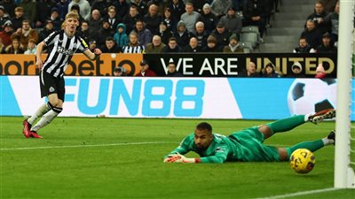 نتيجة وملخص أهداف مباراة تشيلسي ضد نيوكاسل يونايتد اليوم السبت 25/11/2023 في الدوري الإنجليزي