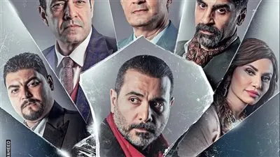 نور محمود يروج لبطولته المسرحية الأولى 