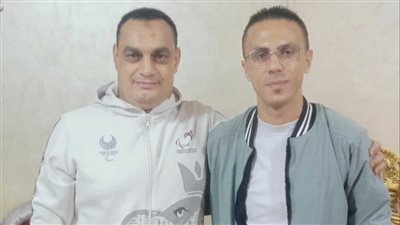 عبد النبي حسن أسطورة الكرة الطائرة جلوس بانتظار تكريم محافظ بنى سويف