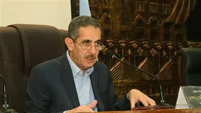 محافظ الغربية يعقد اجتماعا موسعا لمتابعة جاهزية مقار الانتخابات الرئاسية (صور)