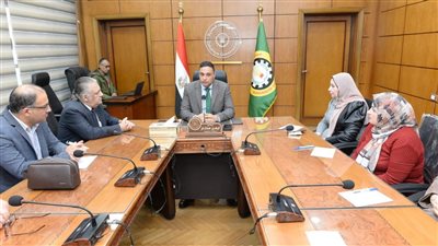 محافظ الدقهلية لقيادات الصحة: هدفنا تقديم خدمات صحية متميزة للمواطنين 