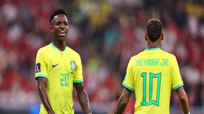 فينيسوس يتفوق على نيمار ويتوج بهذه الجائزة للمرة الأولى في مسيرته