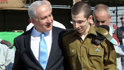 بعد رفض الاحتلال الإفراج عن الكل مقابل الكل.. ما هي صفقة شاليط التي لا يريدون تكرارها