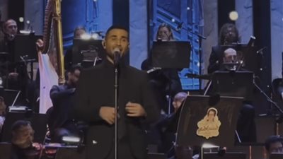 أحمد سعد يتألق في غناء 