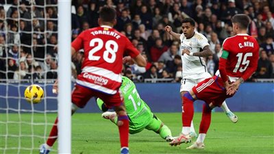 بثنائية دياز ورودريجو.. ريال مدريد يتخطي غرناطة ويعود لصدارة الليجا