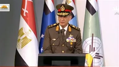 وزير الدفاع: معرض إيديكس 2023 منصة عالمية لعرض أحدث الوسائل الدفاعية