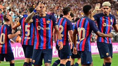 تردد القنوات الناقلة لمباراة برشلونة وألميريا في الدوري الإسباني والقنوات الناقلة